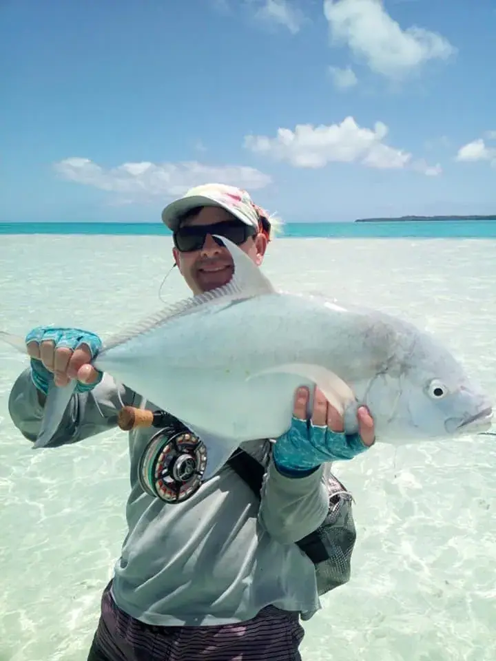 Aitutaki Blue Lagoon Flyfish photo 5