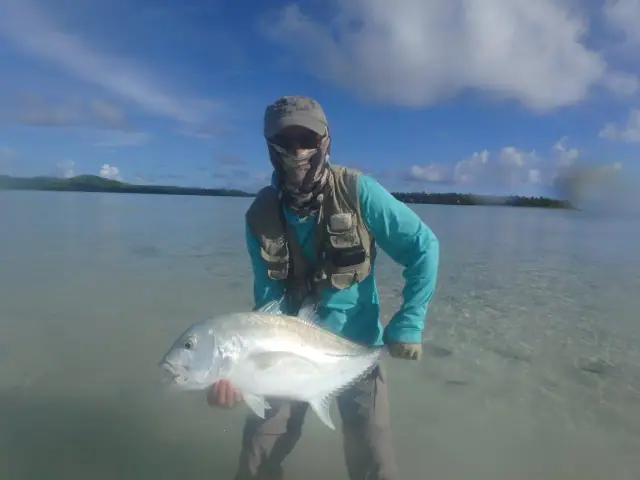 Aitutaki Blue Lagoon Flyfish photo 4