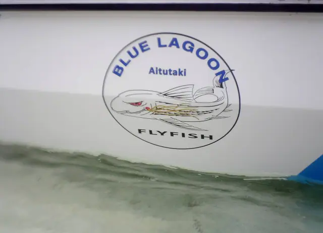 Aitutaki Blue Lagoon Flyfish photo 2