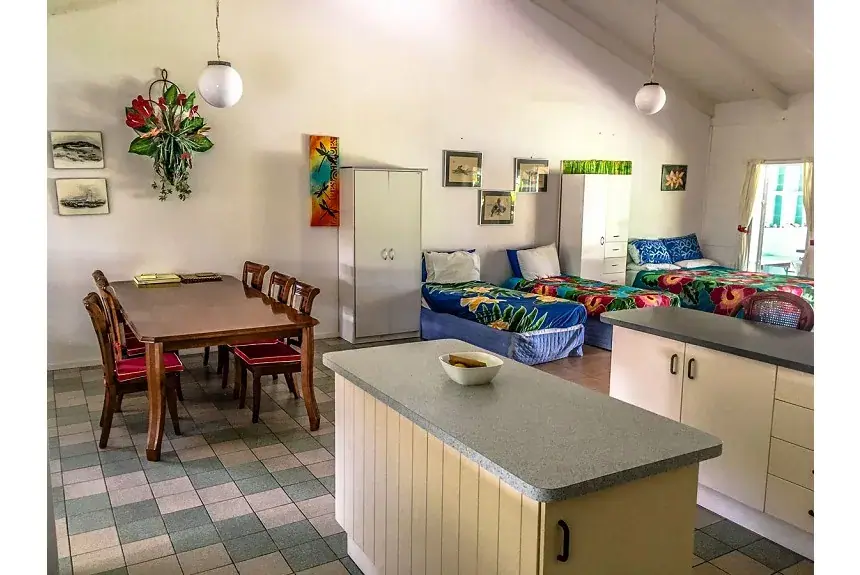 Aro'a Beachfront House photo 6