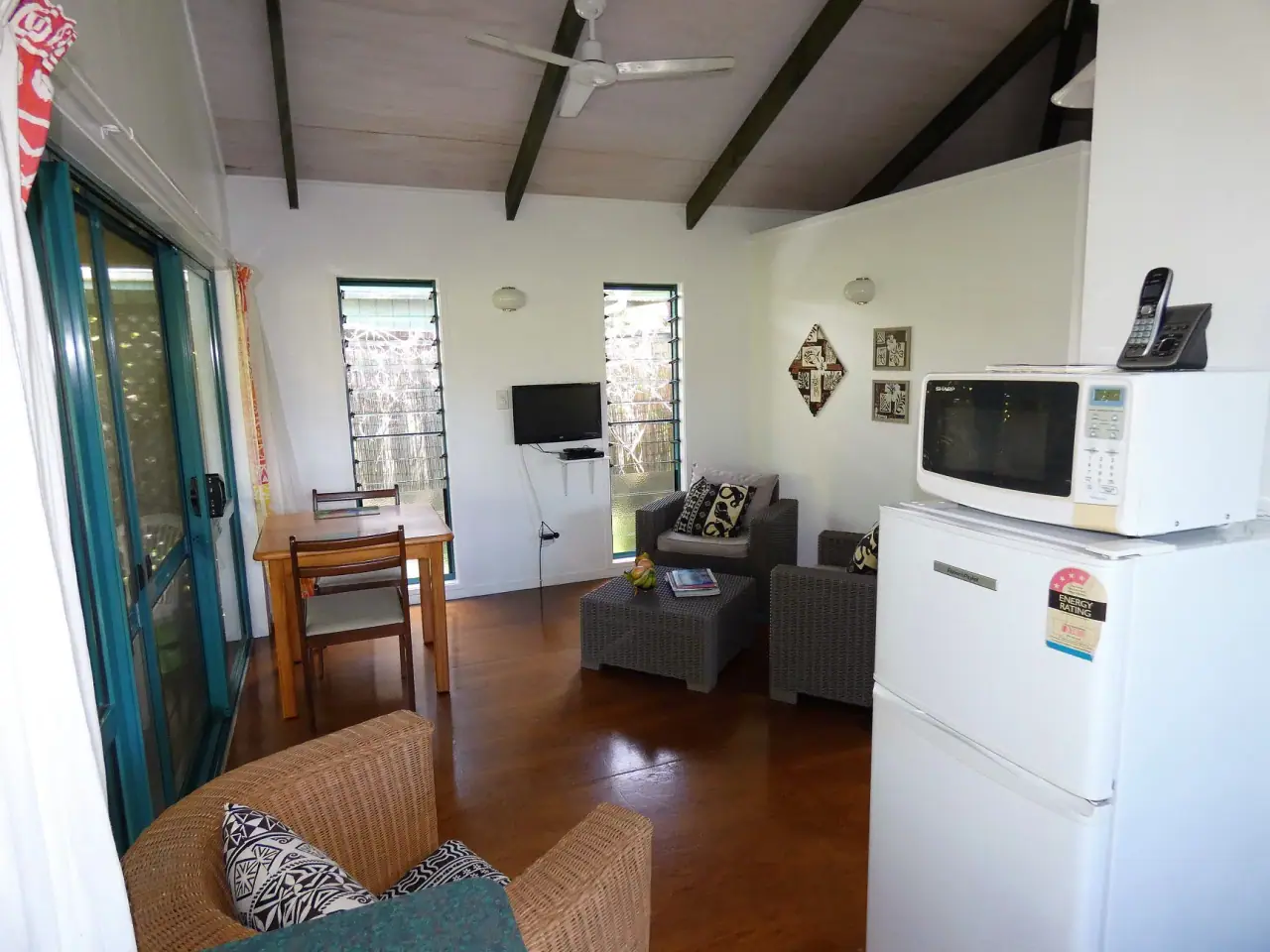 Aroa Kainga Bungalows photo 5