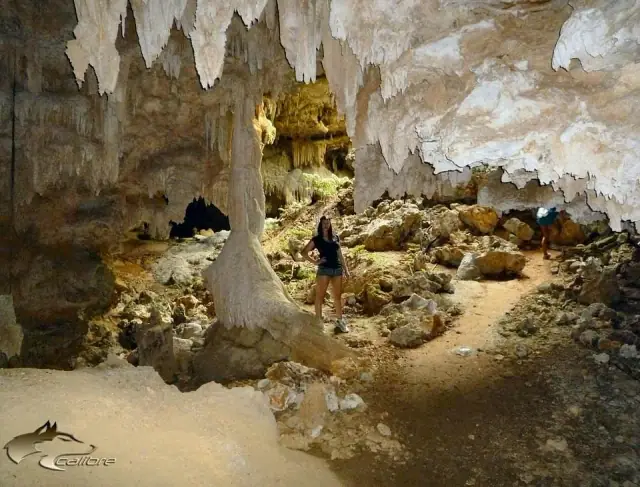 Atiu Eco-Adventure Anatakitaki Cave Tour photo 5