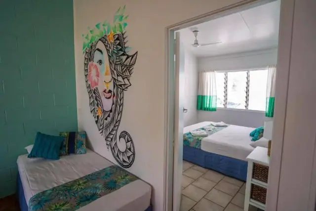 The Black Pearl Beach Side Apartments photo 3