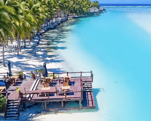 Flying Boat Beach Bar & Grill