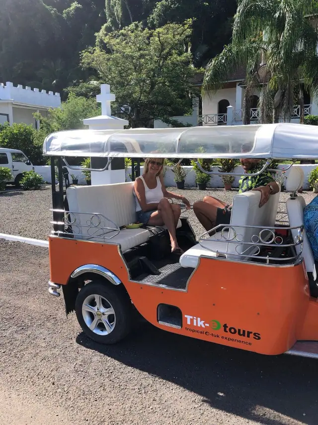 Island Tours with Tik-e Tours photo 3