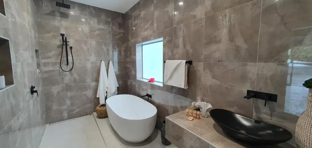 Mama Taras Luxury Villa photo 10