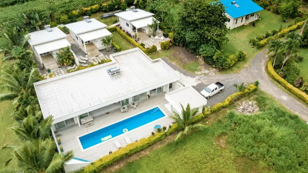 Mama Taras Luxury Villa photo 2