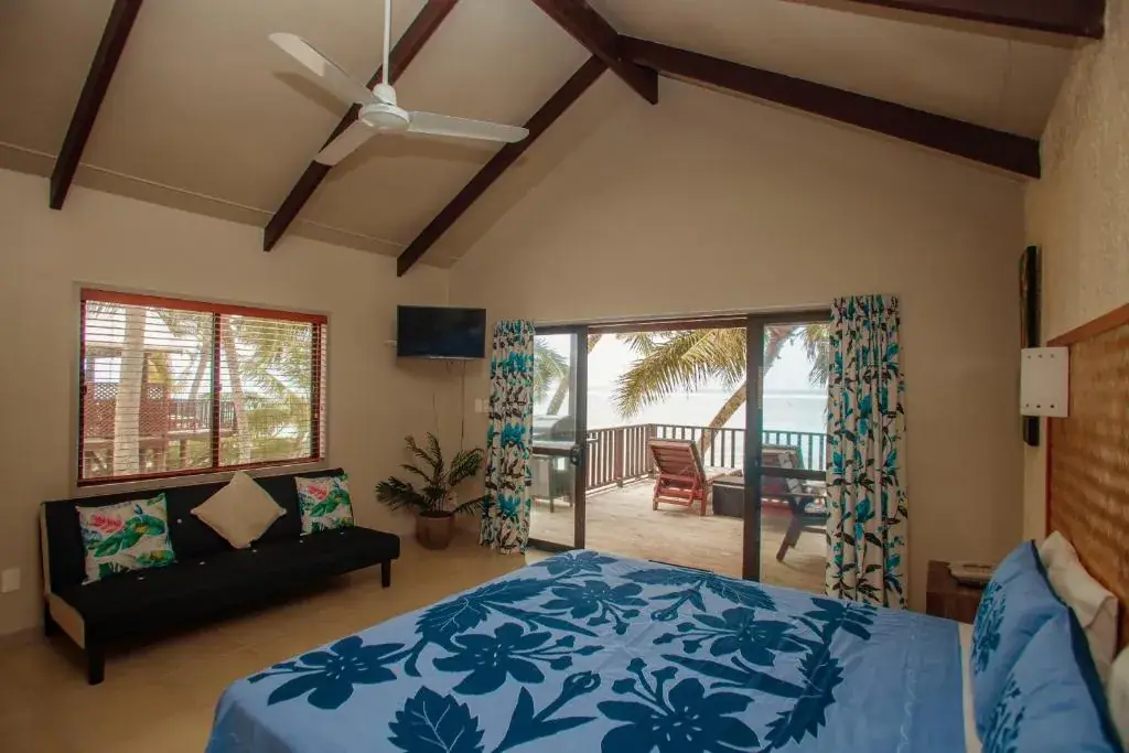 Nikao Beach Bungalows photo 9