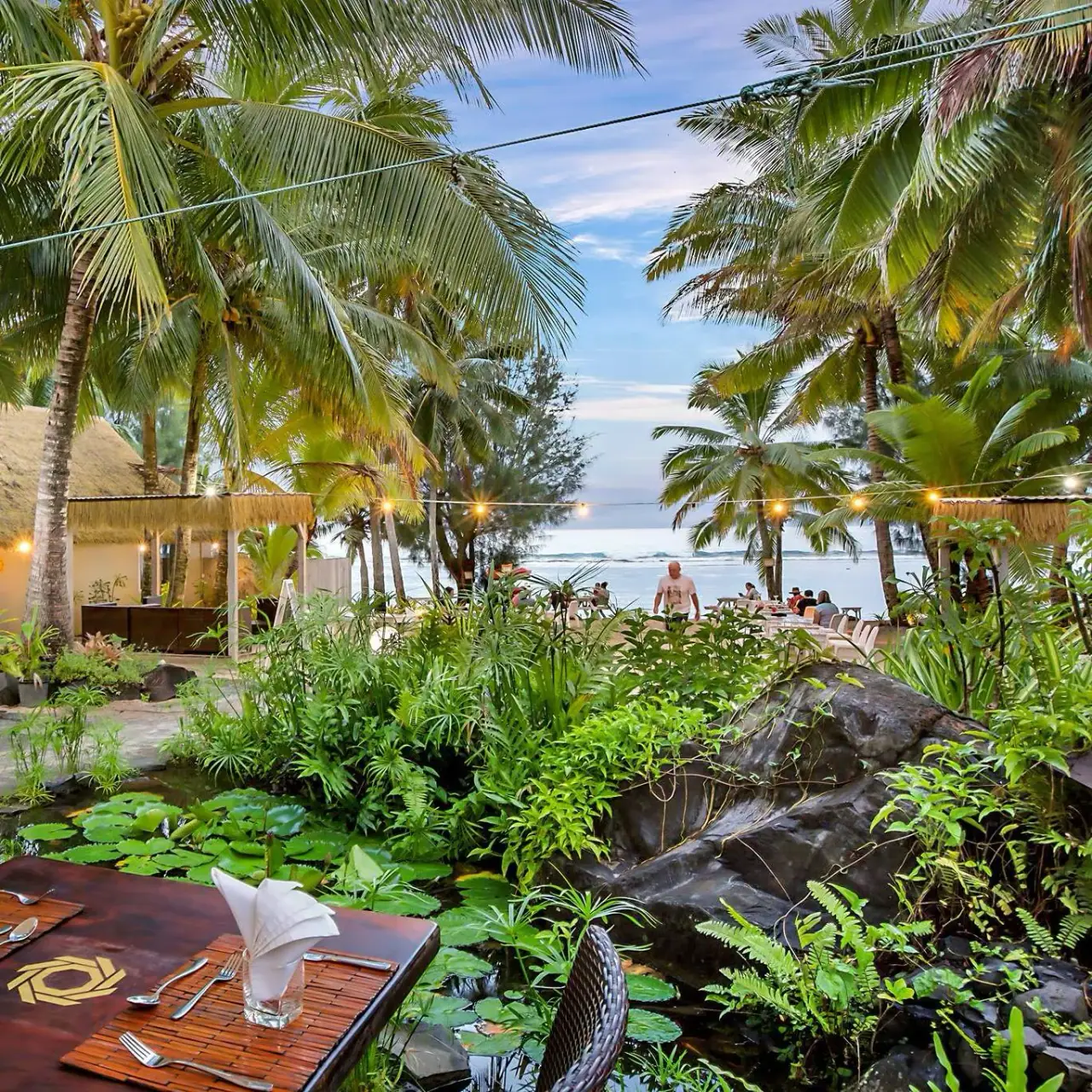 Oceans Restaurant & Bar at Crown Beach Resort & Spa photo 5