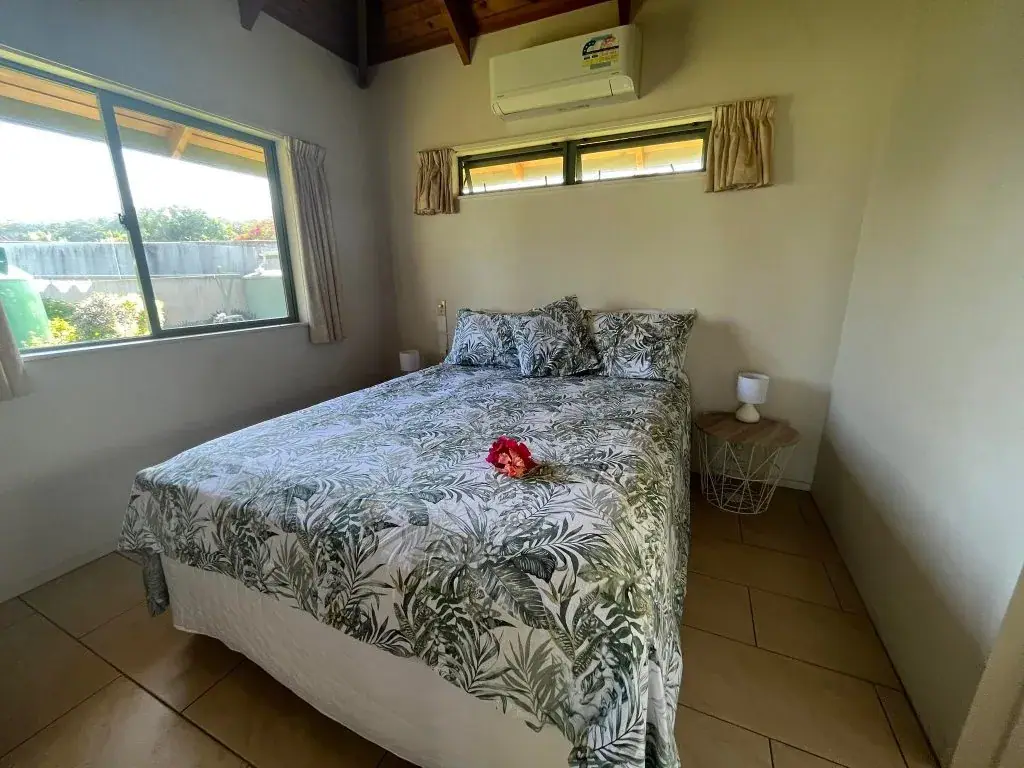 Paparei's Beachfront Bungalows photo 3